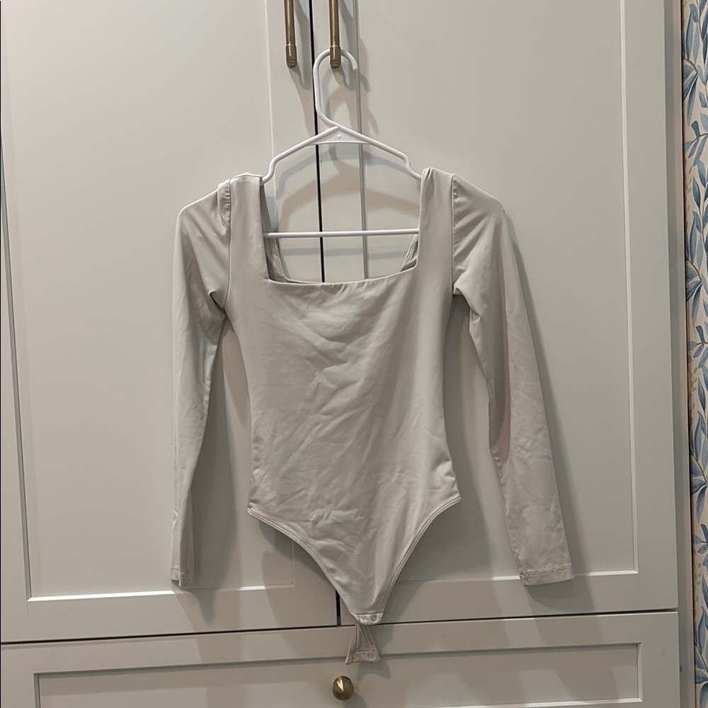Aritzia Original Contour Squareneck Bodysuit